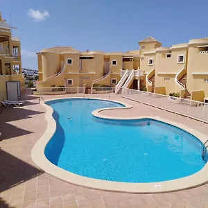 apto-pina-de-mar.adeje-hotels.com/